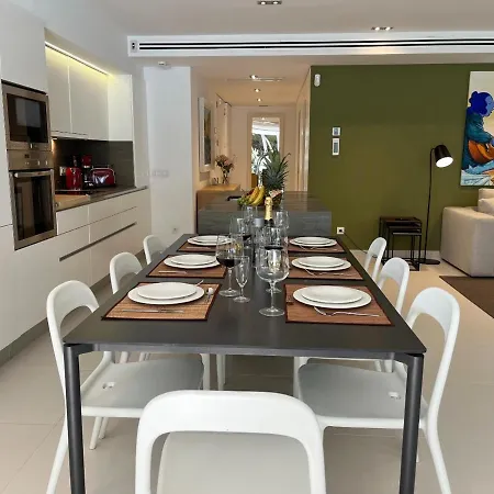 Luxury ,primera Linea De Playa Apartment Port de Alcudia (Mallorca)