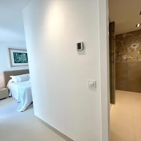 Apartment Luxury ,primera Linea De Playa Port de Alcudia (Mallorca)